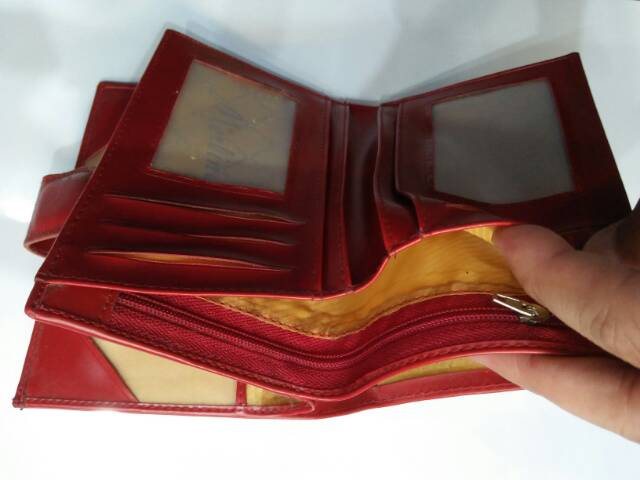 Dompet lipat passport kancing lokal