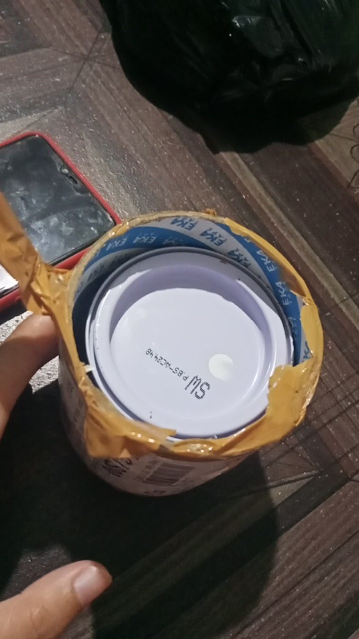 Grosir Cat Besi Avian 200cc Atau 250 Gram Wajib Tambah Packing / Cat Kayu Warna Hitam Putih Murah