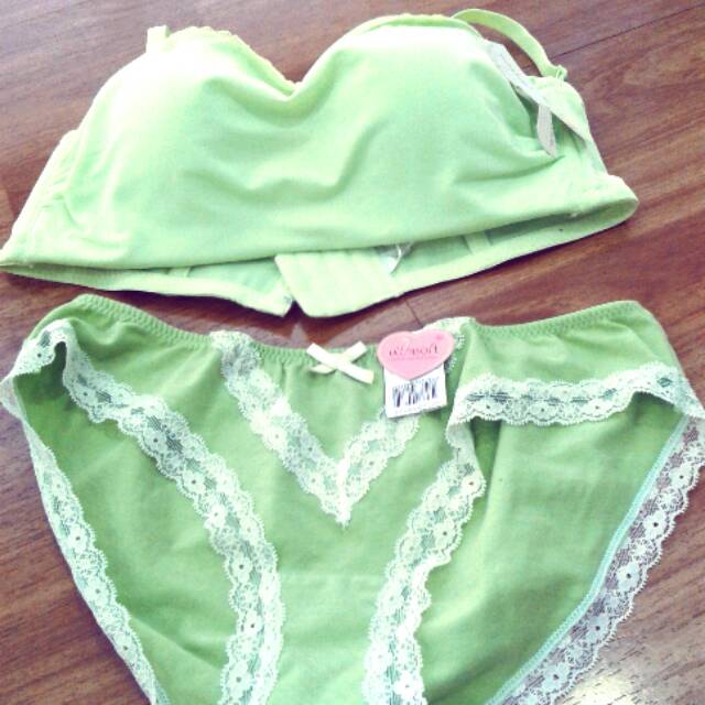 BRA SET ( BH+CD )  young hearts