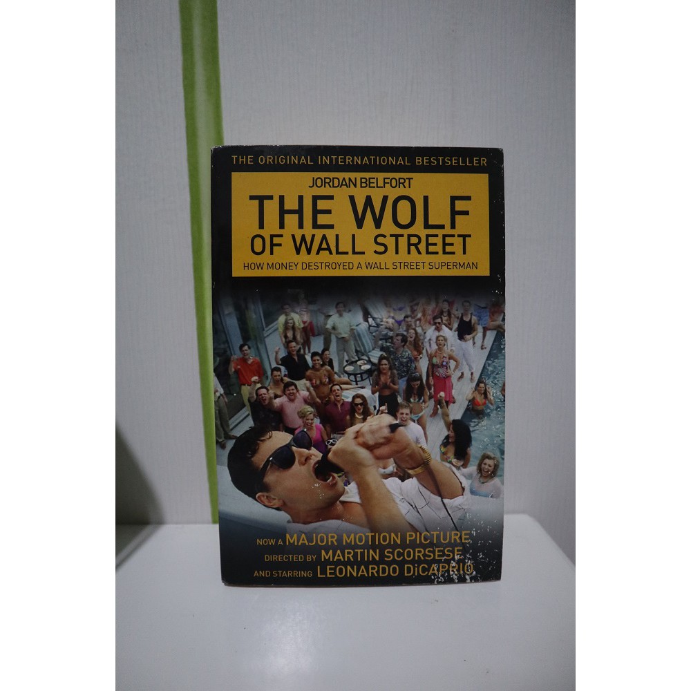 Novel Preloved The Wolf of Wall Street