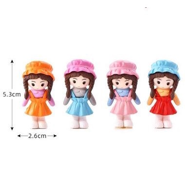 Miniatures - Lovely Girl With Cloth Hat (1pc)