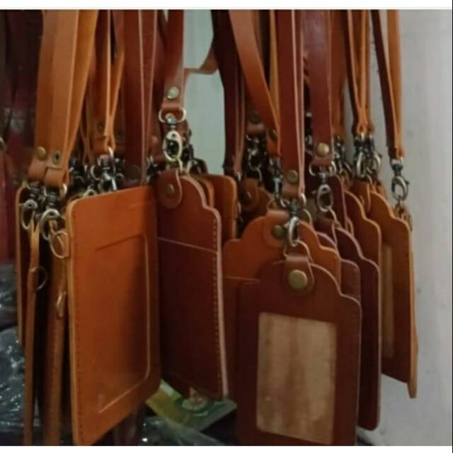 

Id card holder kulit sapi - GRAFIR