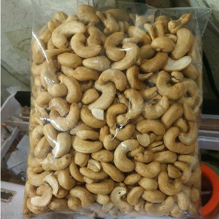 

Kacang mede panggang 1kg plain