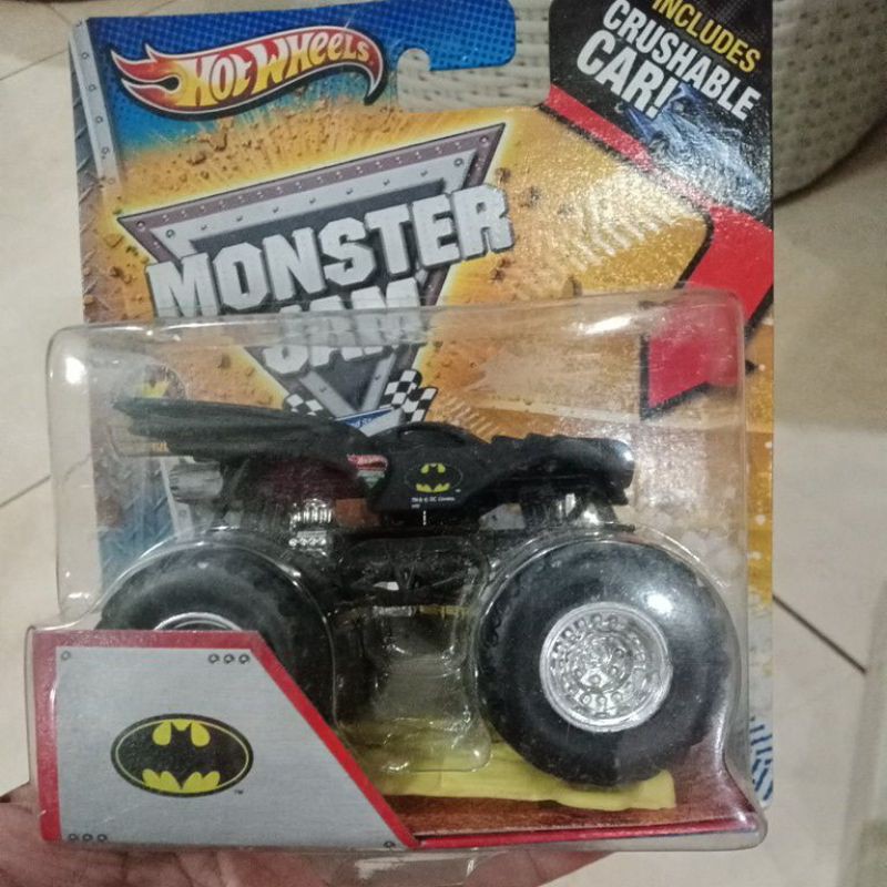 Hot Wheels Monster Jam Batman Batmobile tahun 2012