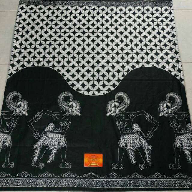 Sarung Motif Wayang