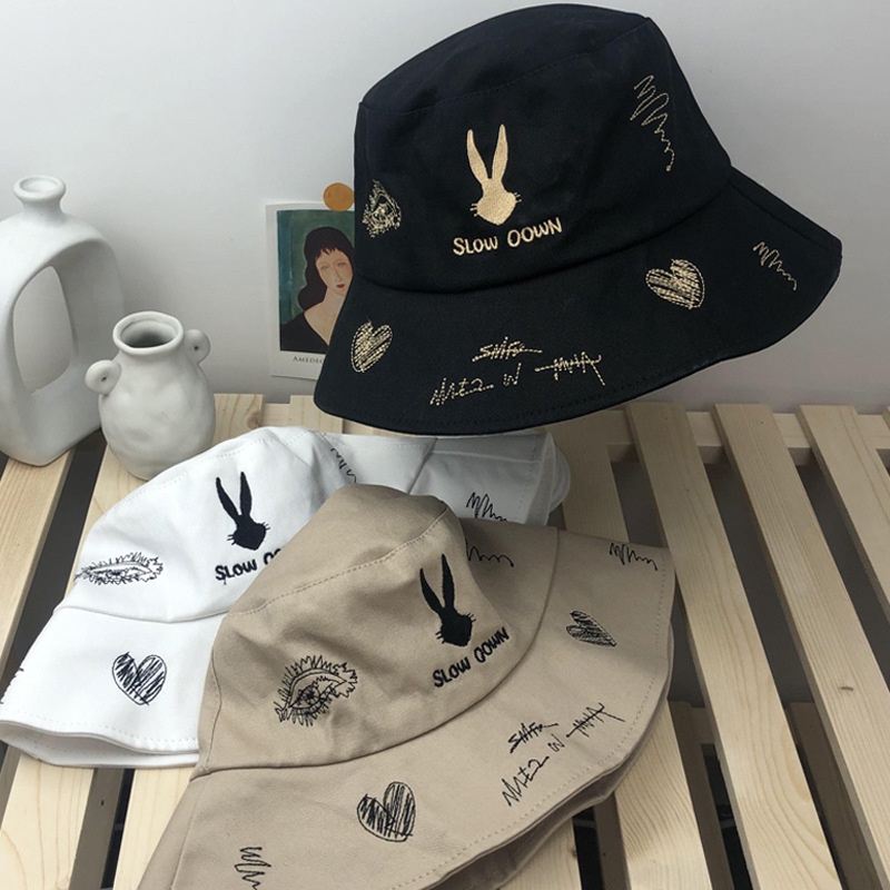 Topi Nelayan Desain Bugs Bunny Untuk Wanita