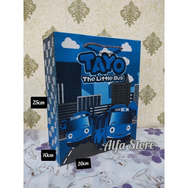 Paperbag/Tas Kertas Karakter Kuromi Labubu Tayo Doraemon Pororo Hellokitty Uk.P20xL10xT25