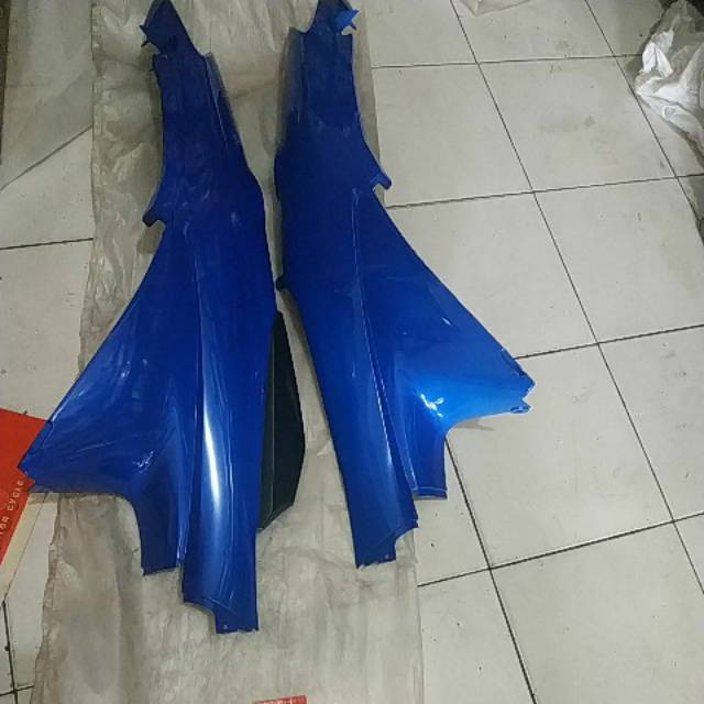 Cover body luar shogun125 biru  asli sgp