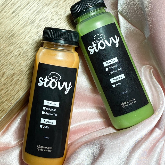 

Premium Thai Tea by @stovy.id