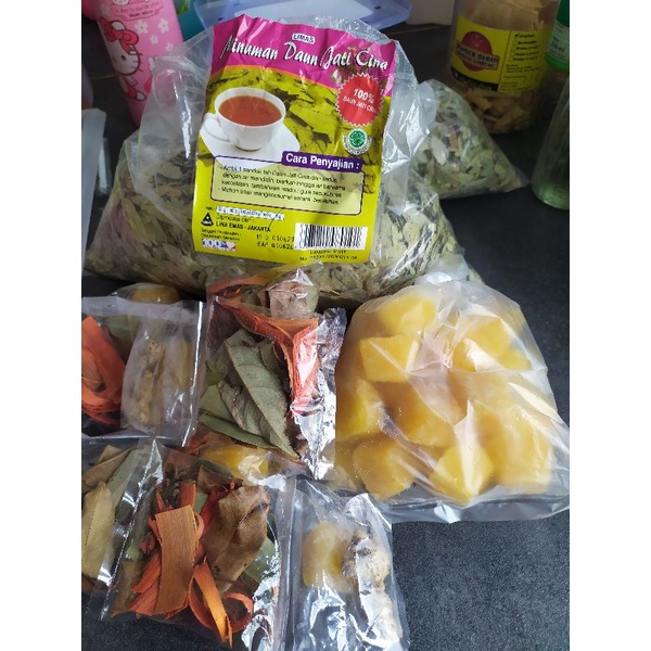 

Paket Sehat : Wedang Uwuh, Daun Jati Cina, Gula Batu Kuning