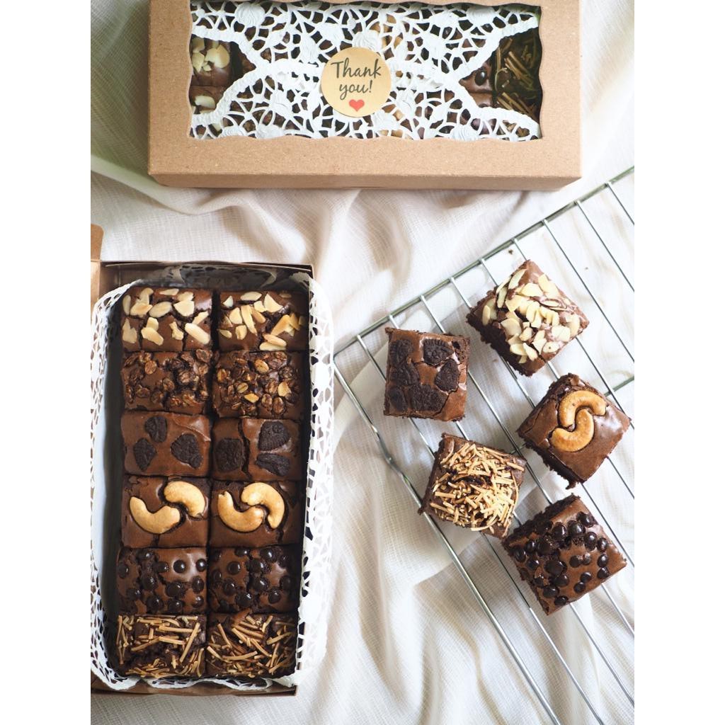 

Fudgy Brownies by Pawon Ayu / Brownies Sekat