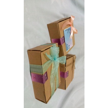 

Hampers Boneka | Hampers Graduation | Hampers Wisuda | Hampers Ultah | Hampers Birthday | Kado Wisuda | Kado Birthday