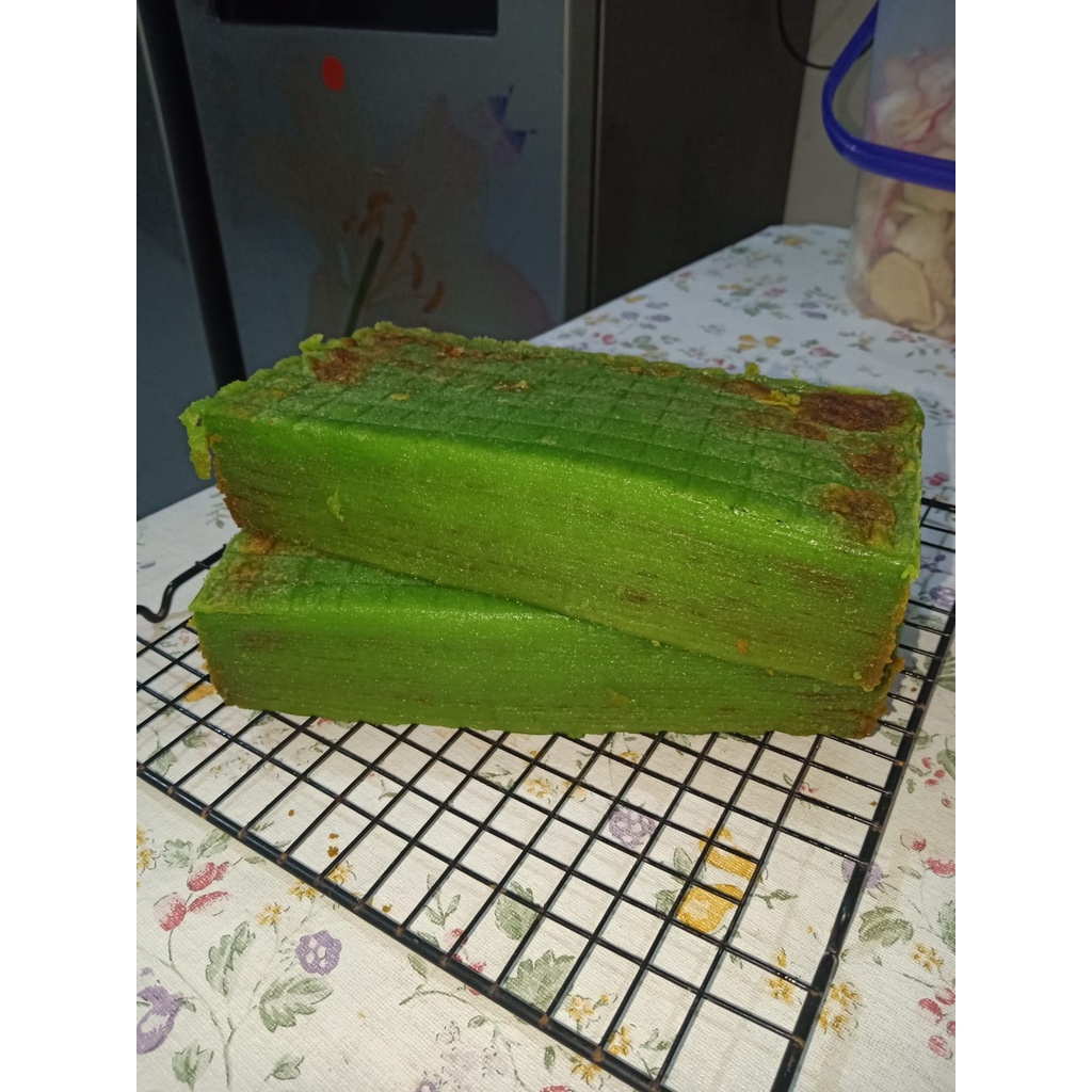 

LAPIS KETAN/LAPIS PULUT/KUE LAPIS/LAPIS JADUL/LAPIS SANTAN/LAPIS PANDAN/ENGKAK KETAN