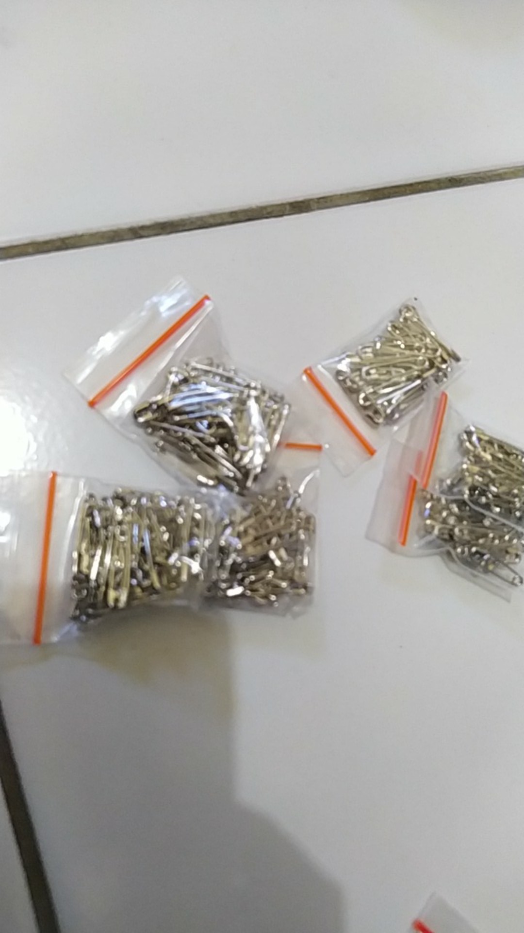 Peniti Premium Newey Silver Size Kecil Bagus Kuat Tebal Tajam