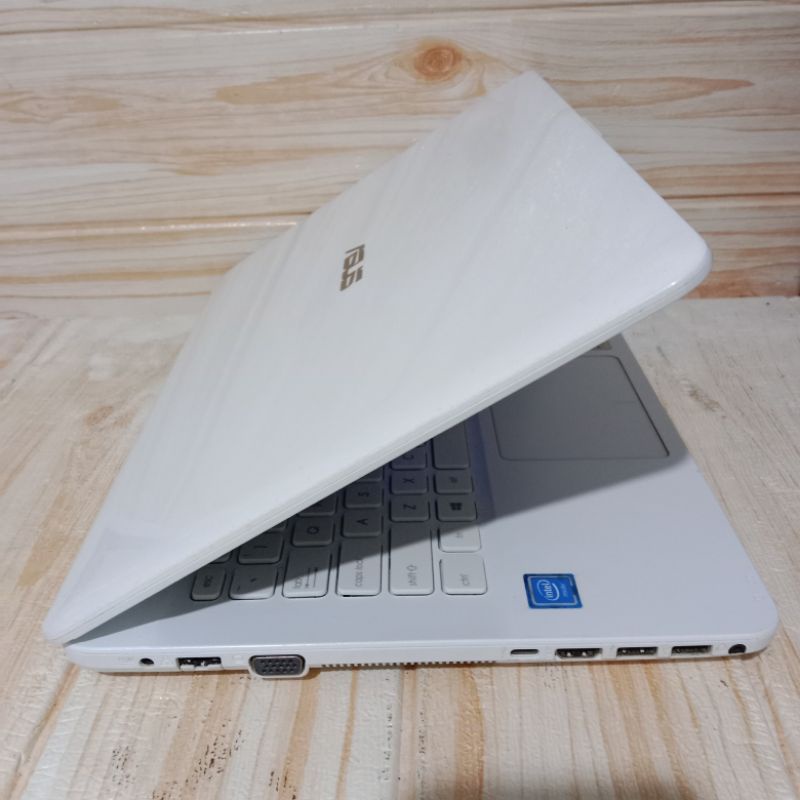 Laptop asus x441na N3350 4gb/500gb second-3