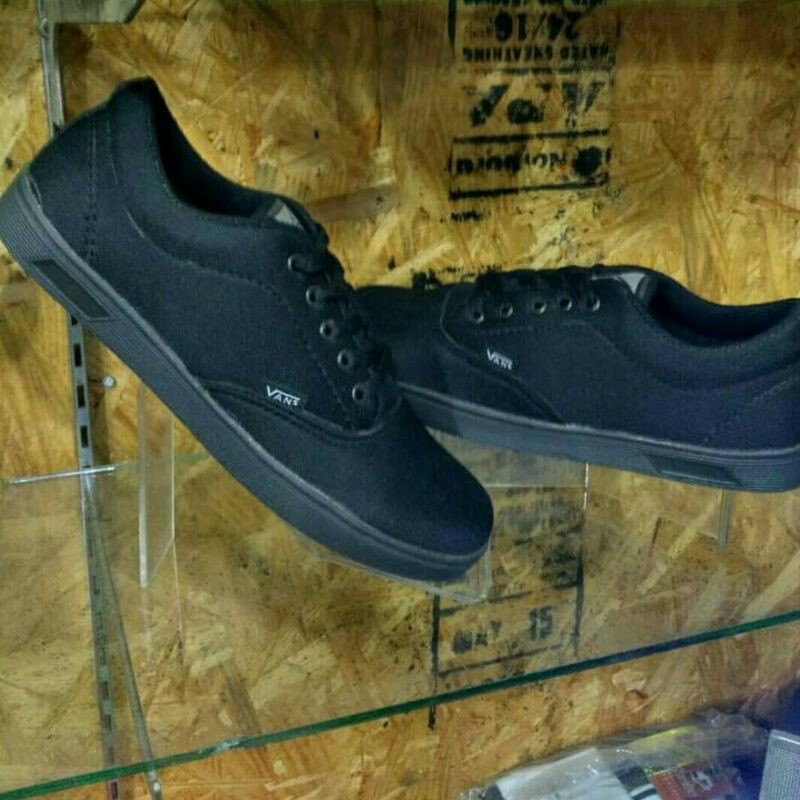 Sepatu Sneakers Pria Kerja Sekolah Casual Shoes Tali Authentic hitam polos | Sepatu Sekolah | Sepatu Kerja