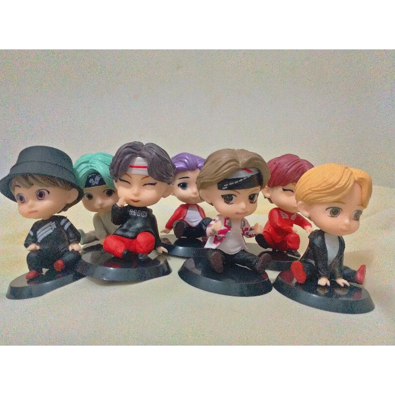 Action Figure Tiny Tan BTS