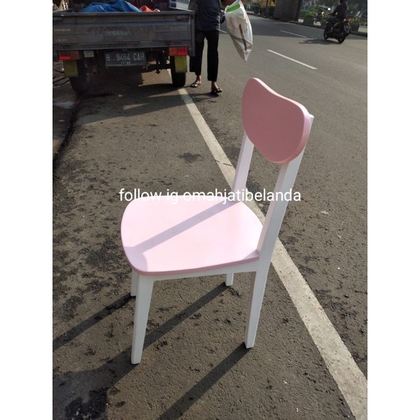 kursi makan jati belanda warna pink