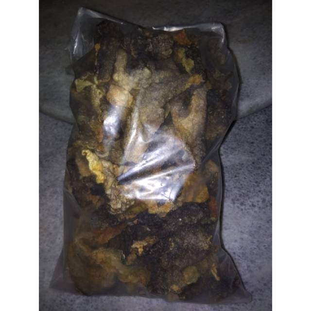 

Kerupuk kulit ikan salmon