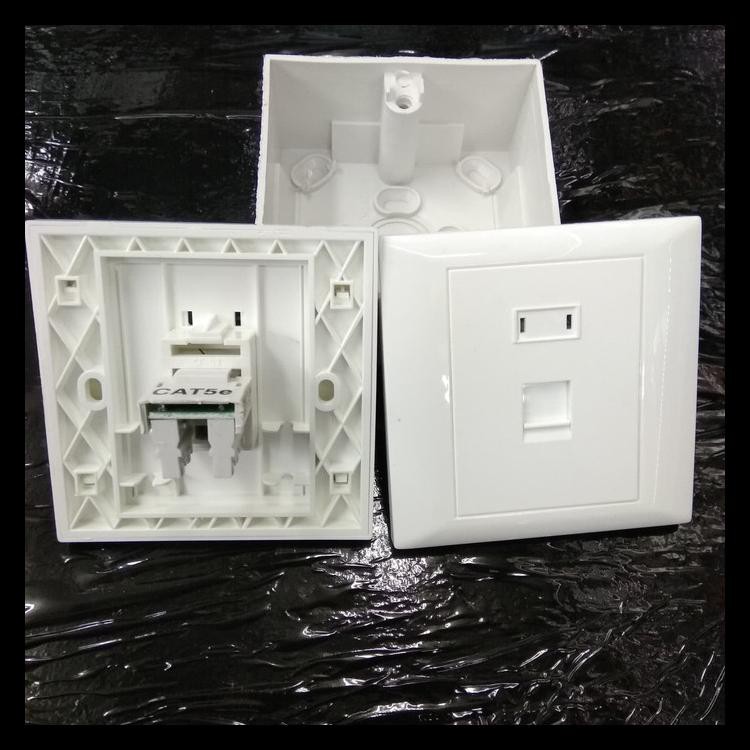 Face Plate Rj 45 + Modular Rj45 + Box Soket Kode 874