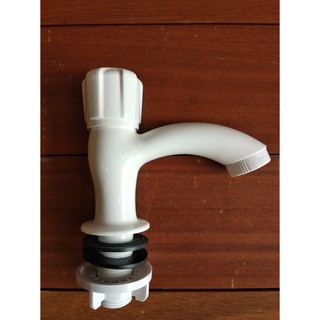 Keran Wastafel Tanam Lesso 1 2 inch Kran Tembok Kran PVC Keran Wastafel Tanam Lesso 1 2 inch Kran Tembok Kran PVC