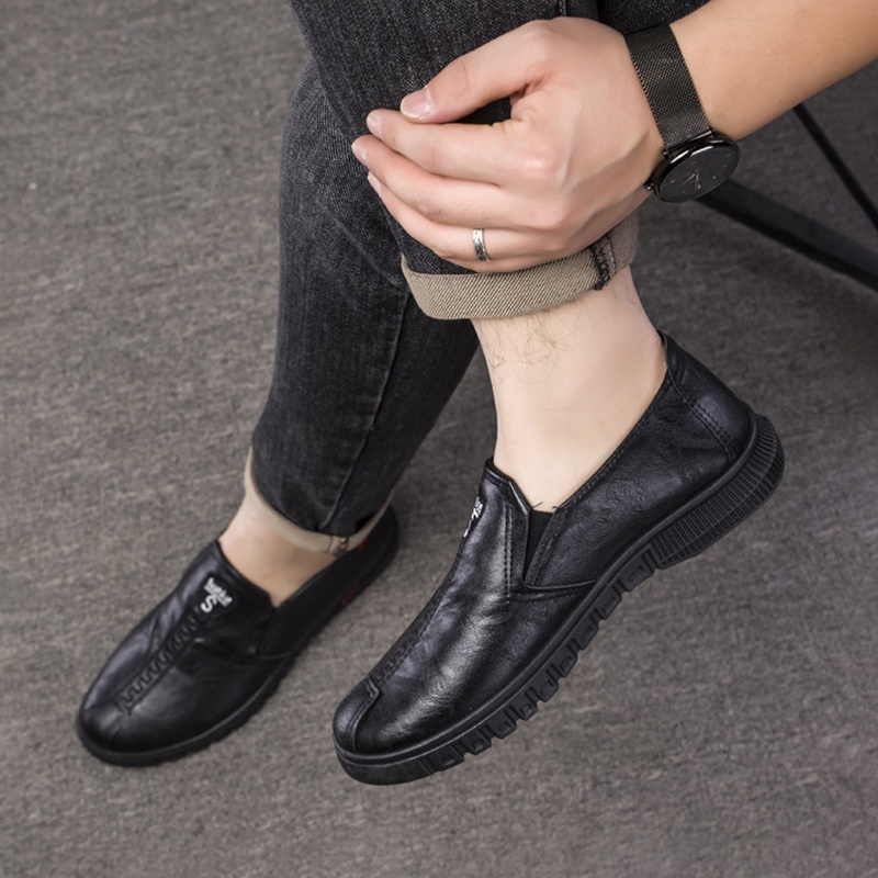 Mainland Sepatu Pria Casual Formal Slip On Fashion Shoes MC413