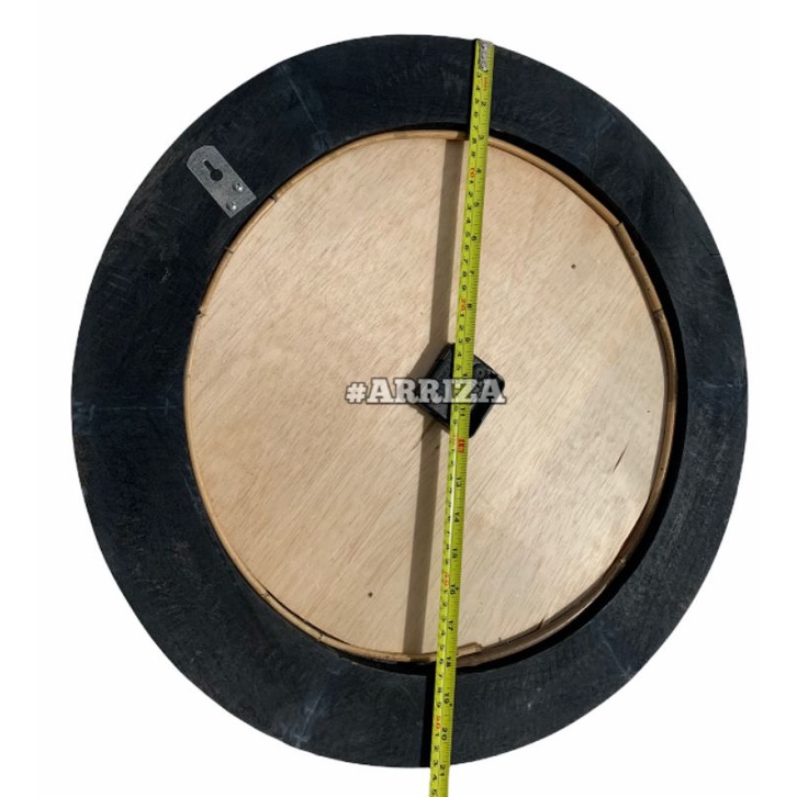 JAM DINDING KALIGRAFI DARI KAYU