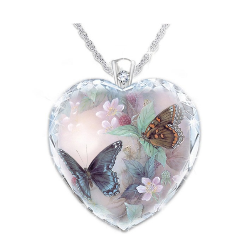 New Crystal Butterfly and Flower Heart Shaped Gem Pendant Necklace Fashion Jewelry Accessories