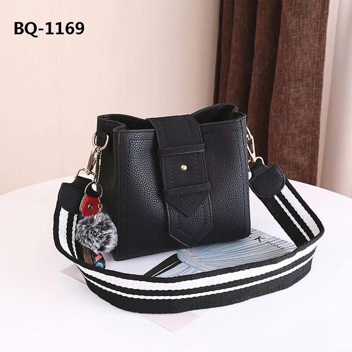 Tas import cewek B1169 ekslusif material togo