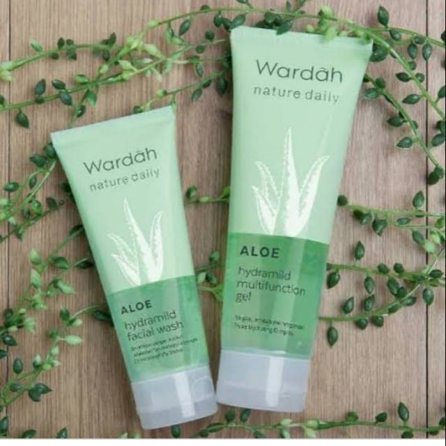Wardah / ALOE / lidah buaya