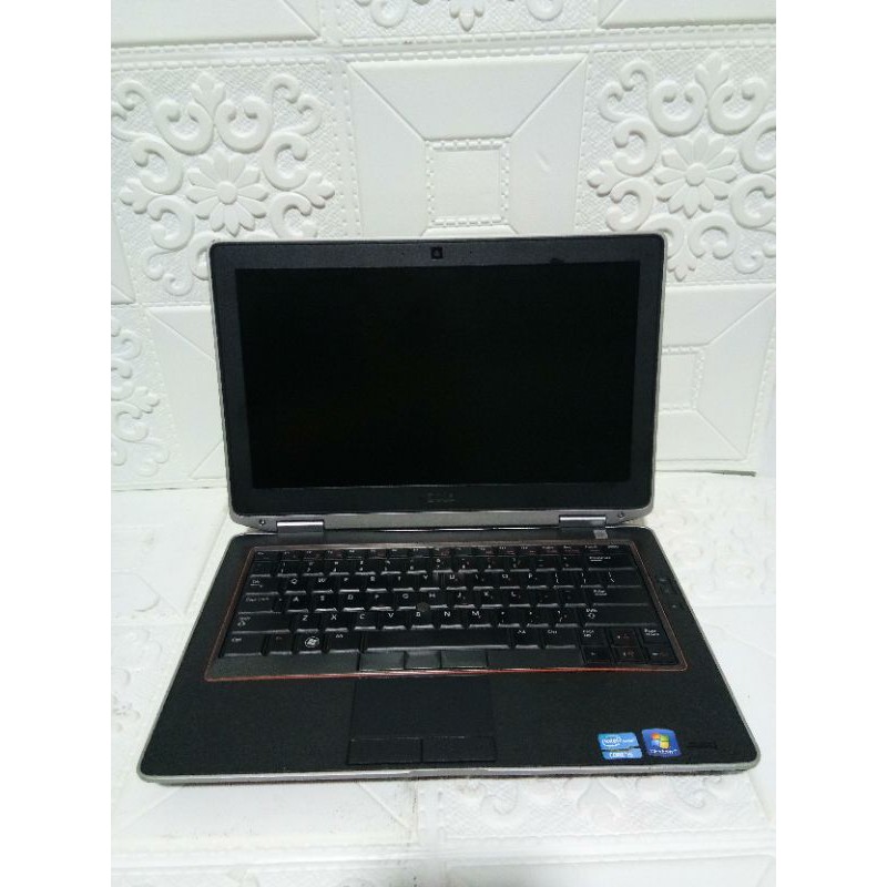 DELL Latitude e6320 i5/4GB/500GB/win10 second
