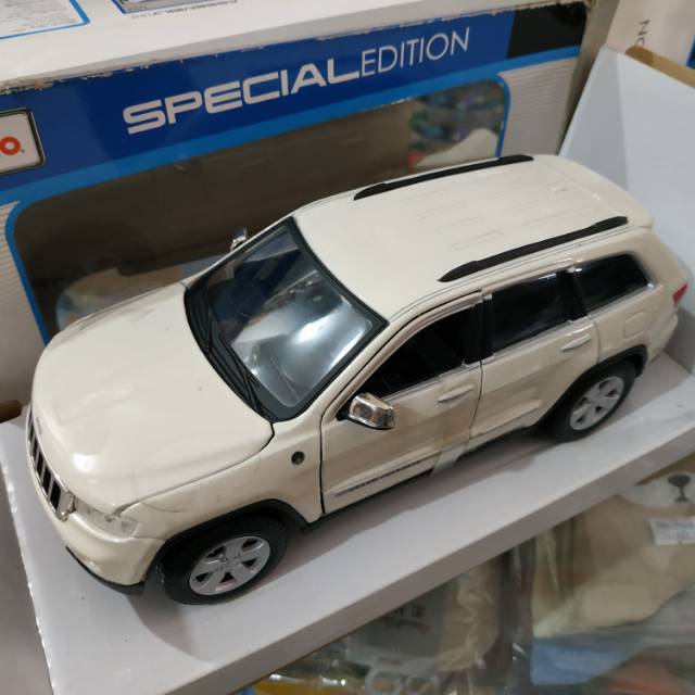 maisto special edition 1 24