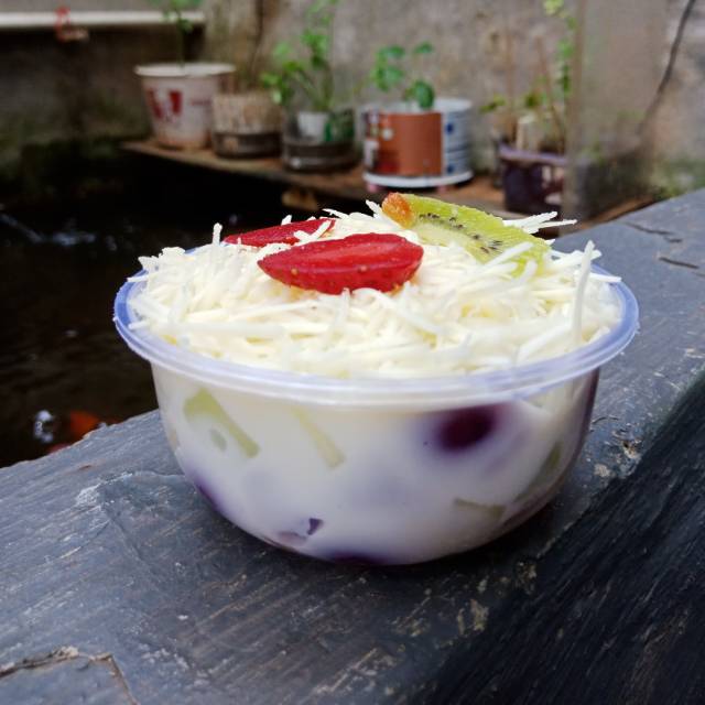 

Salad buah homemade by yays food 200ml
