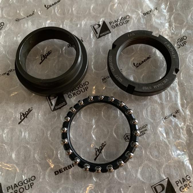 ORIGINAL - Komstir atas vespa Lx S Sprint primavera GTS