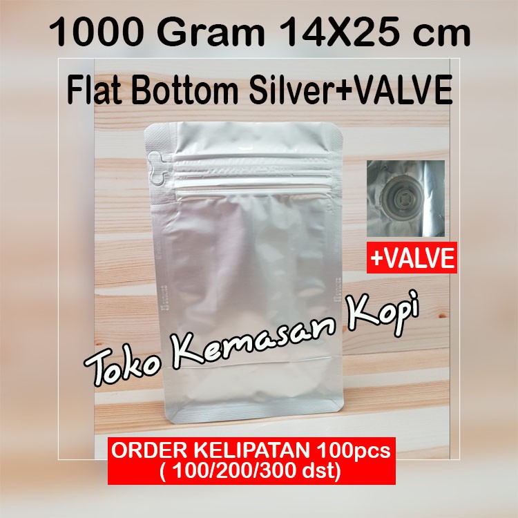 

KEMASAN KOPI 500 GR FLAT BOTTOM SILVER 1000+ZIPPER+VALVE (145X250X70X70MM)