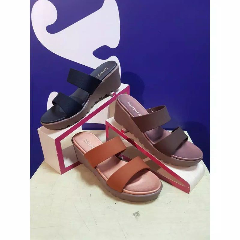 Homyped /sandal wedges wanita
