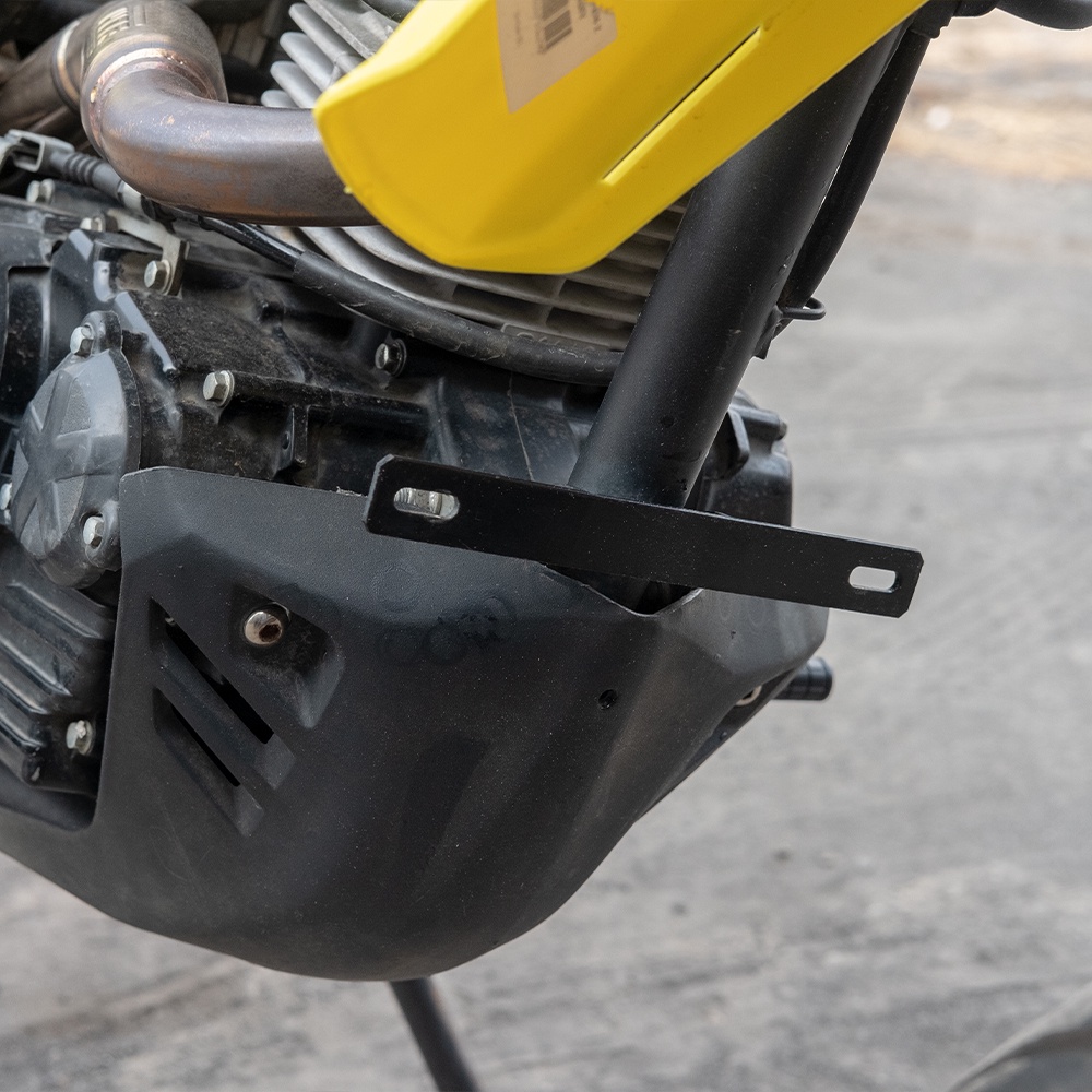 Dudukan Braket Breket Plat Nomor Bawah Mesin Depan Belakang Undertail Yamaha CRF 150 L KLX 150 Hitam Terlaris