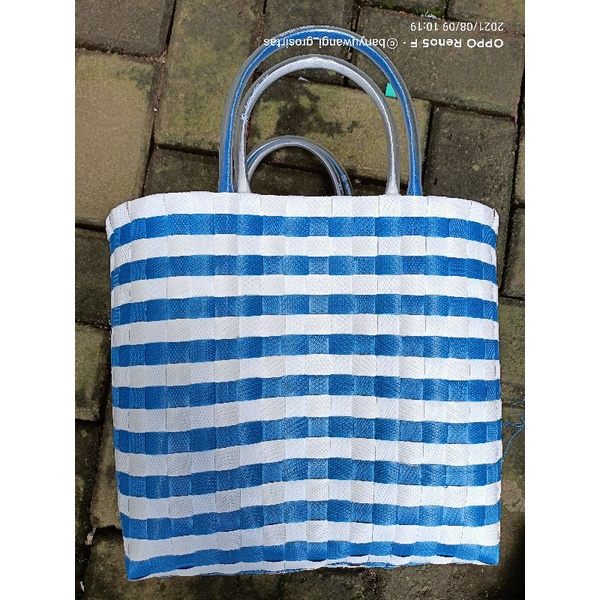 tas anyaman plastik/tas hampers souvenir /tas keranjang anyaman plastik/tas keranjang/tas murah