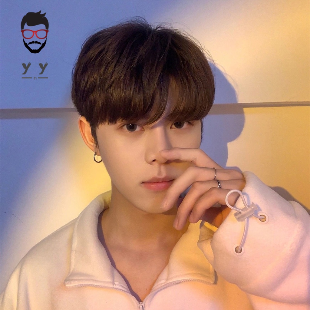 Wig baru laki-laki tampan rambut pendek Qi poni jilbab patah Jepang lucu hitam kepala siswa berbulu 