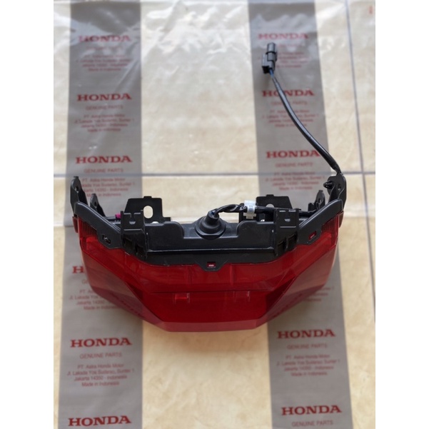 Lampu Stop Belakang Motor Honda Adv 150 - Lampu Belakang Adv 150 Motor Honda Original