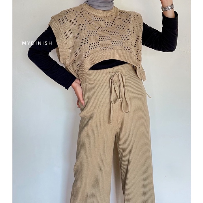 Melsi Culotte Pants - Celana Kulot Knitt Wanita