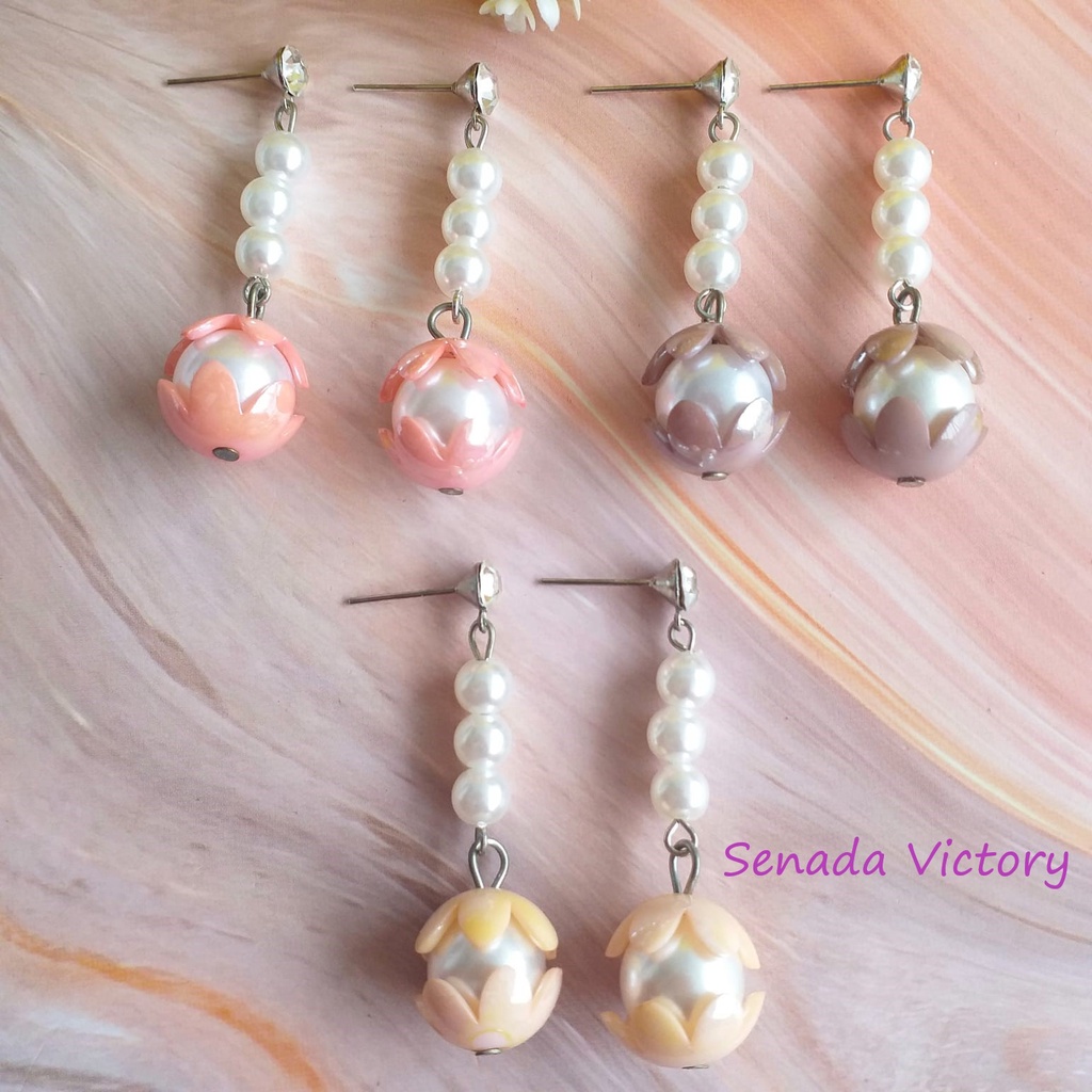 Senada Victory Anting Juntai Mutiara Mahkota Pastel SVAJ001