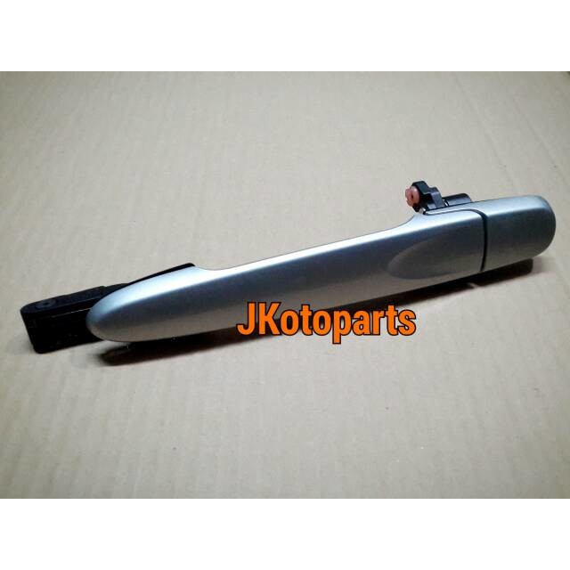 Handle Pintu Luar Kiri Avanza Veloz Silver
