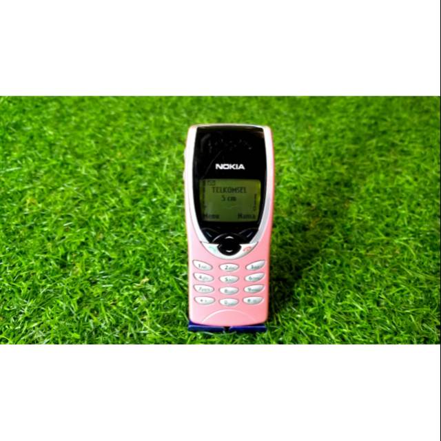 HP Jadul Nokia 8210 Pink Imut Normal bkn 3310 or 3315 or 6510 or 8250 or 8310