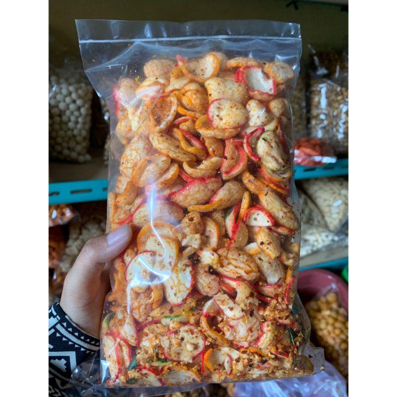 

Kerupuk seblak pedas daun jeruk 250gr