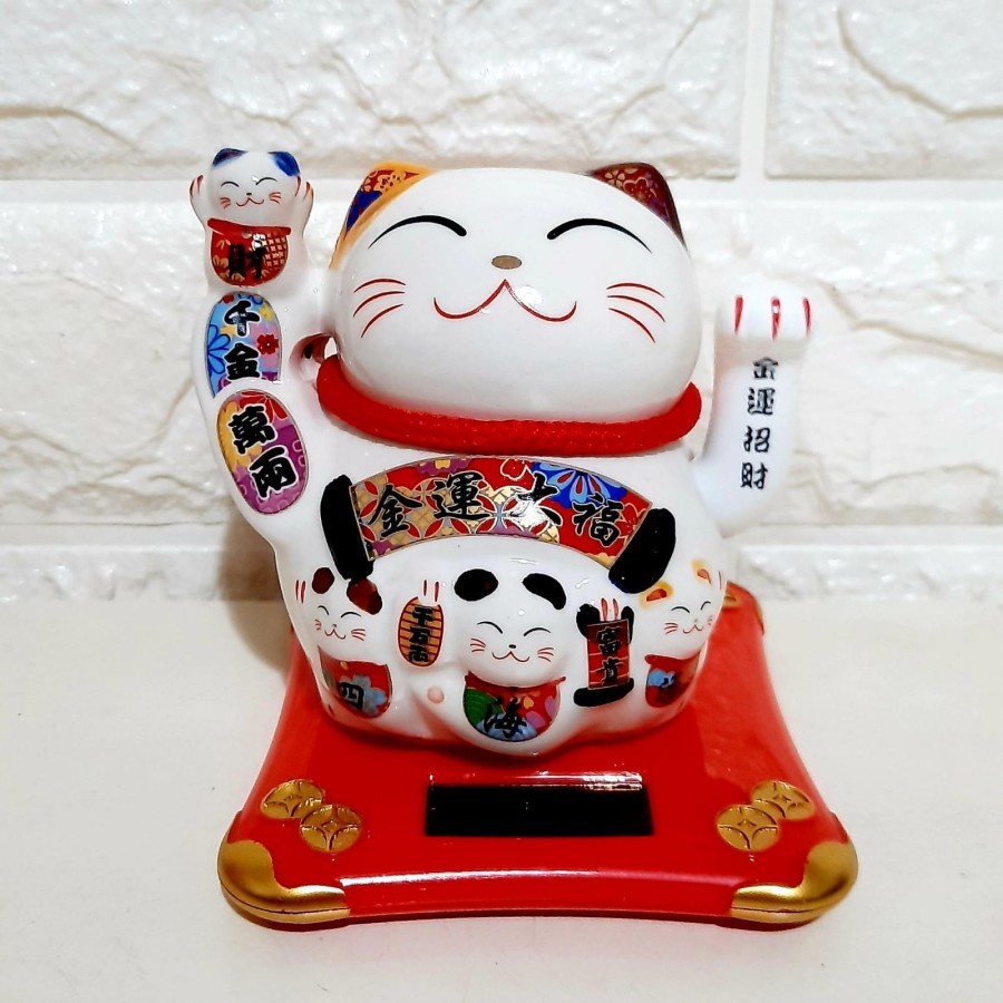 MANEKI PAJANGAN KUCING LUCKY CAT MANEKI NEKO TANGAN GOYANG KADO MURAH