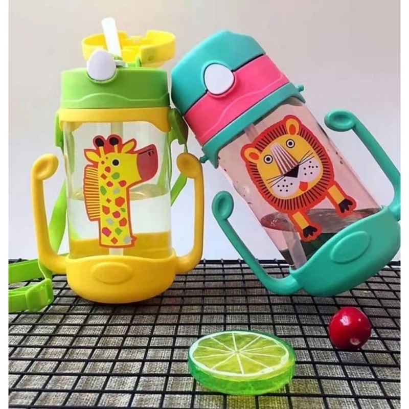 BOTOL MINUM ANAK TALI SEDOTAN DAN PEGANGAN / BABY BOTTLE WITH STRAP HANDLE AND STRAW