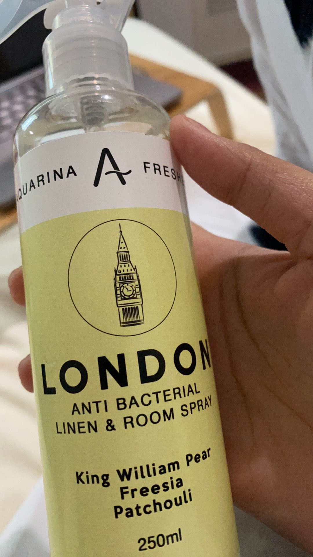 Aquarina Linen Spray Room Fabric Freshener Anti Bacterial Premium Pewangi Pakaian Parfum Ruangan