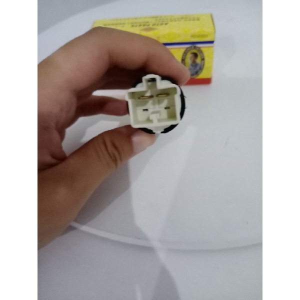 Switch Stop Avanza Kaki 2 / toyota Avanza Kaki 2