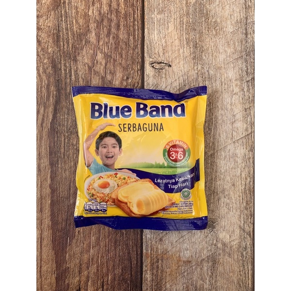 

BLUEBAND SERBAGUNA 200 GR / BLUEBAND SERBAGUNA SACHET 200 GR
